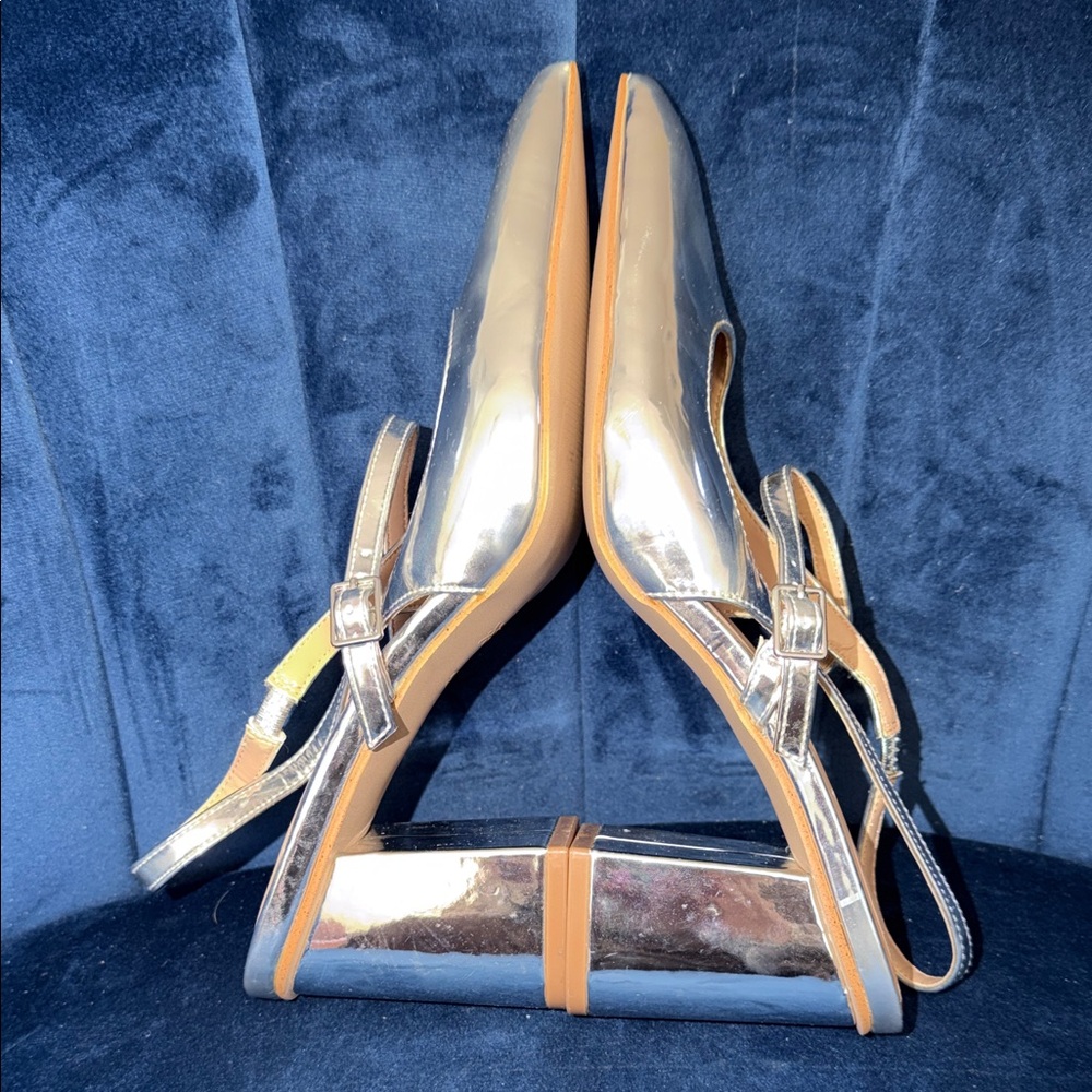 Bcbgeneration Elegant Silver Block Heel Slingback… - image 5